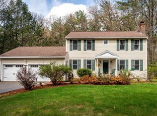 35 Meadow Ln, Rochester, NH 03867