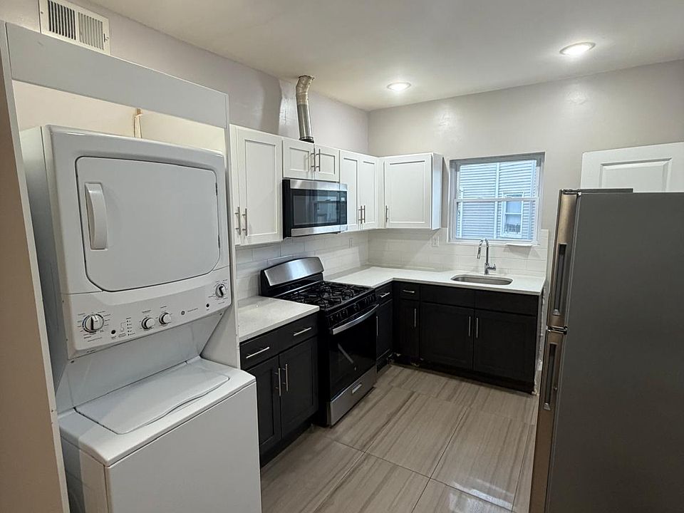 1st image of 43 N 16th St #1