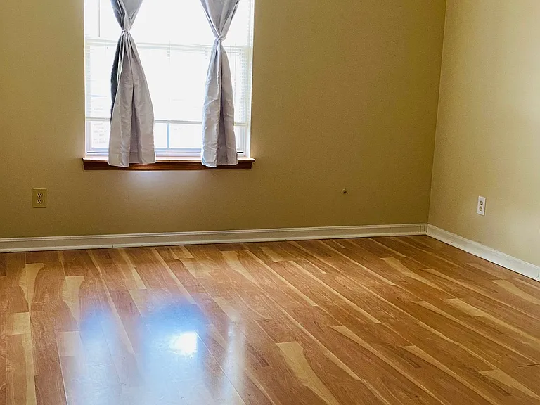 4505 Meadowlark Manor Ln — Photo 5