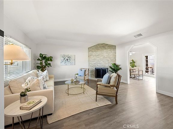 4th image of 23633 Fair Weather Dr
