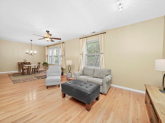 2nd image of 4901 N Lawndale Ave APT 1