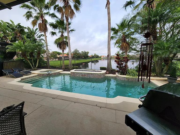 1330 Whitney Isles Dr — Photo 18