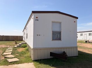 319 SW Grant St, Guymon, OK 73942