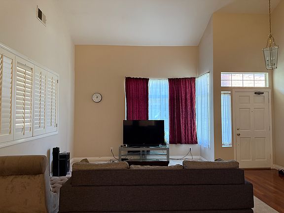 2nd image of 11113 Caminito Inocenta