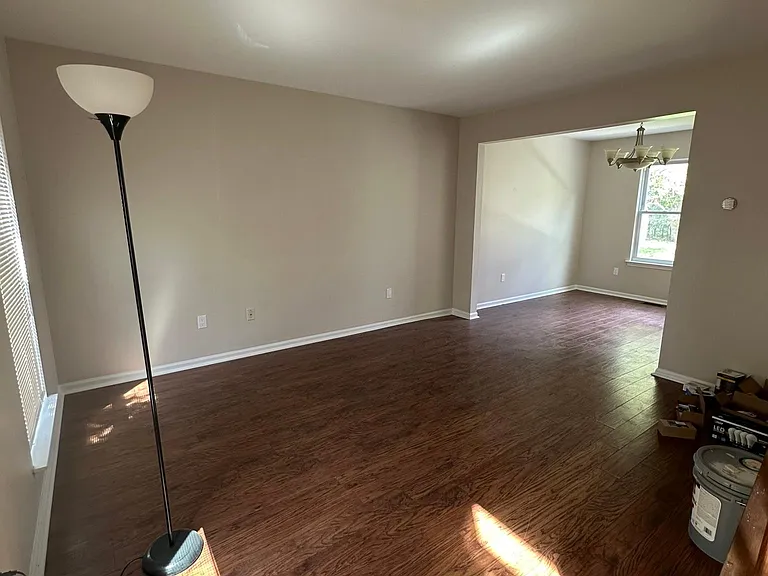 3045 Turnberry Ln — Photo 4
