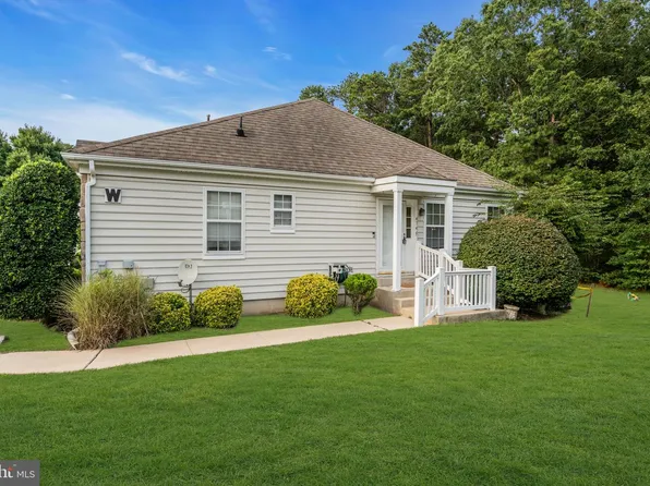 4744 Andorea Dr, Mays Landing, NJ 08330
