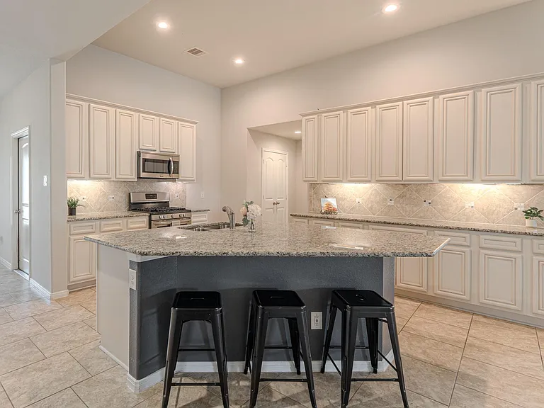 14207 Irvine Ranch Trl — Photo 6