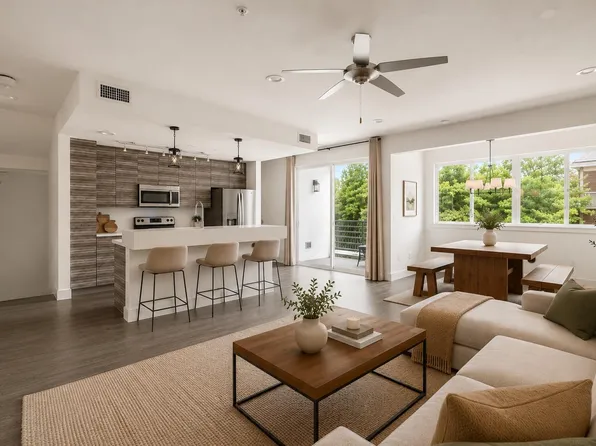 604 N Bluff Dr Unit 228, Austin, TX 78745