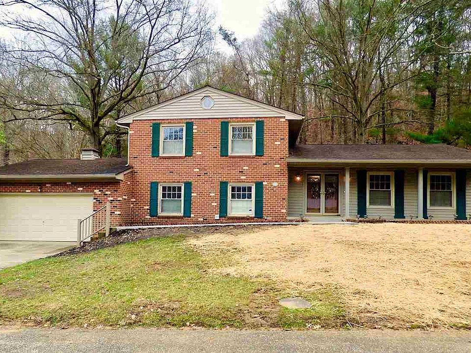 1st image of 2025 Woodland Dr