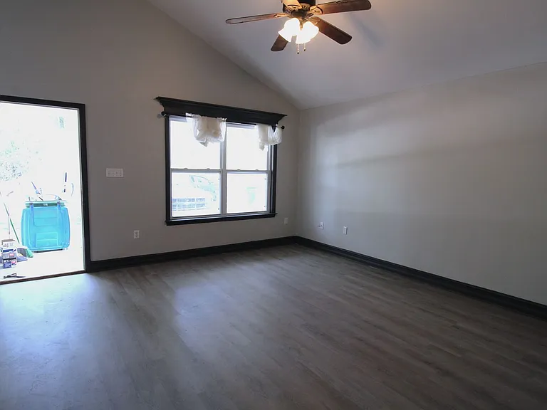27 Mohawk Trl — Photo 10