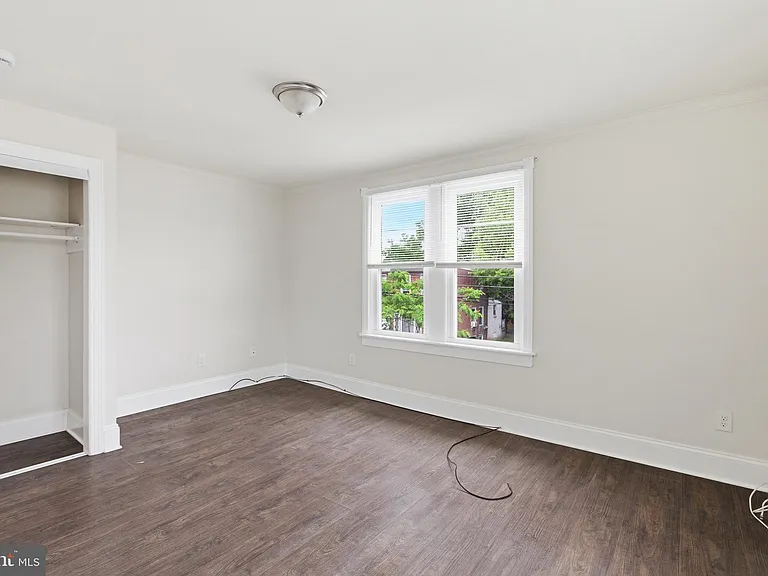 820 Greenhill Rd — Photo 25