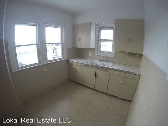 4th image of 8500 Bancroft Ave