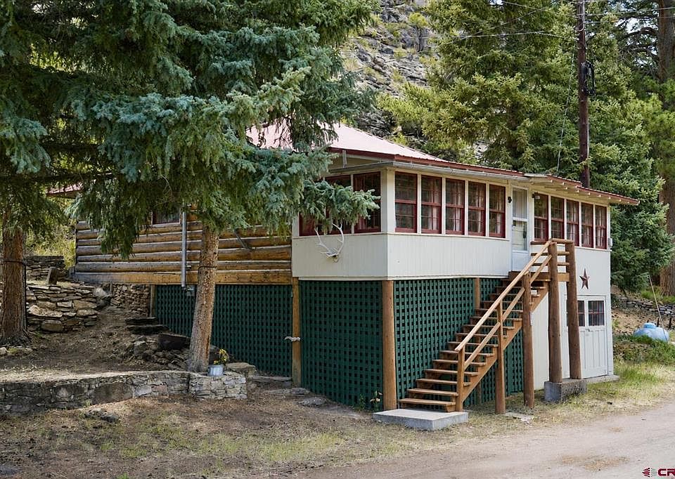 1st image of 271 Master's Place