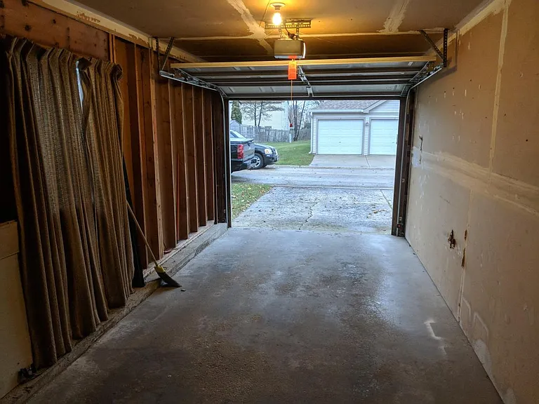 Attached Garage