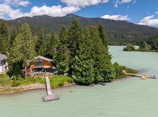 9249 Lakeshore Dr, Whistler, BC