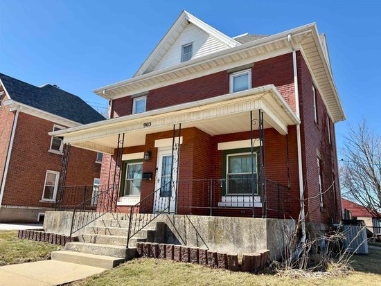 903 13th Ave, Monroe, WI 53566