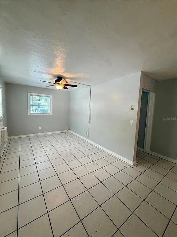 2 bed, 1.0 bath, 750 sqft, $1,350 — Photo 4