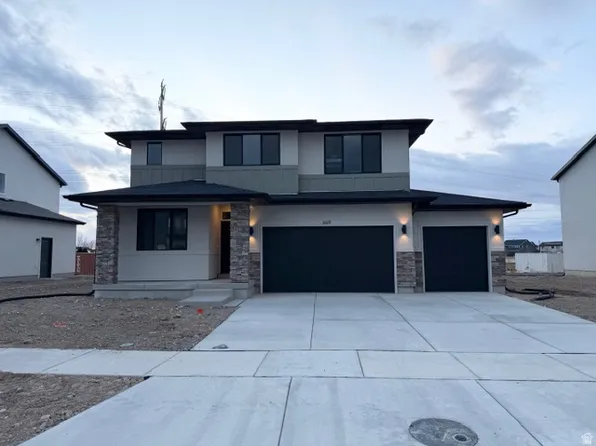 669 N Plainsman Dr, Spanish Fork, UT 84660