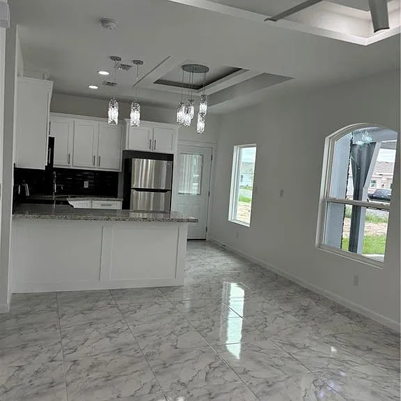 1012 N Clarence Ave #3 — Photo 9