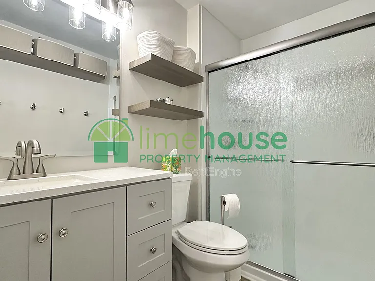 1112 Seabright Ct — Photo 20
