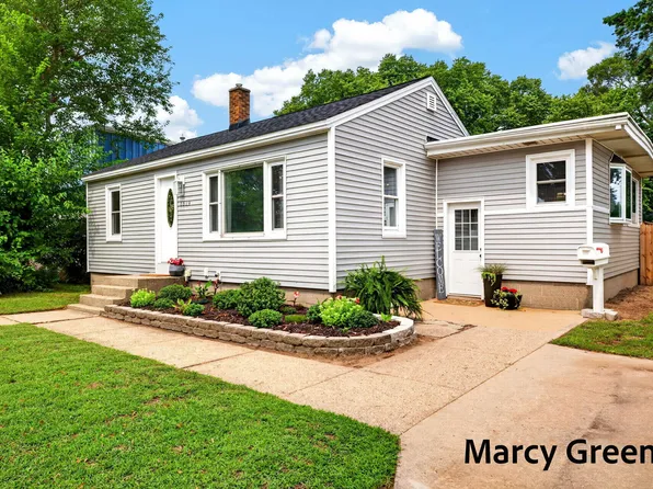 1519 Grant Ave, Grand Haven, MI 49417