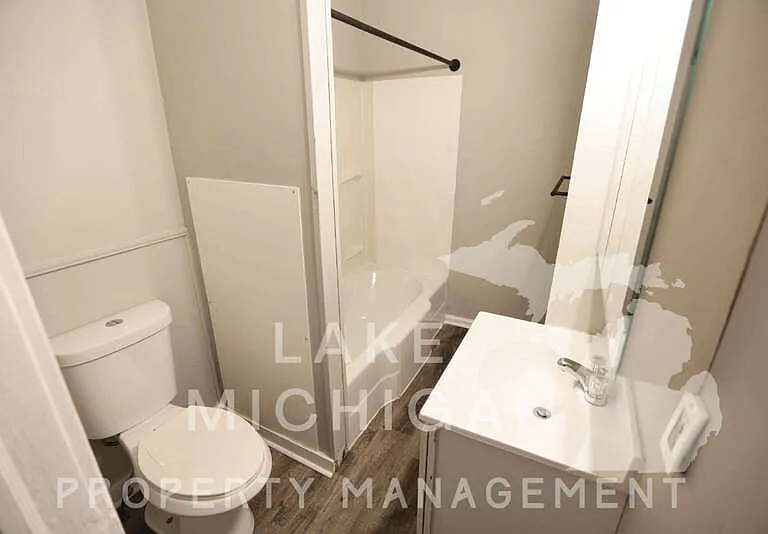 1403 Turner Ave NW #1 — Photo 5
