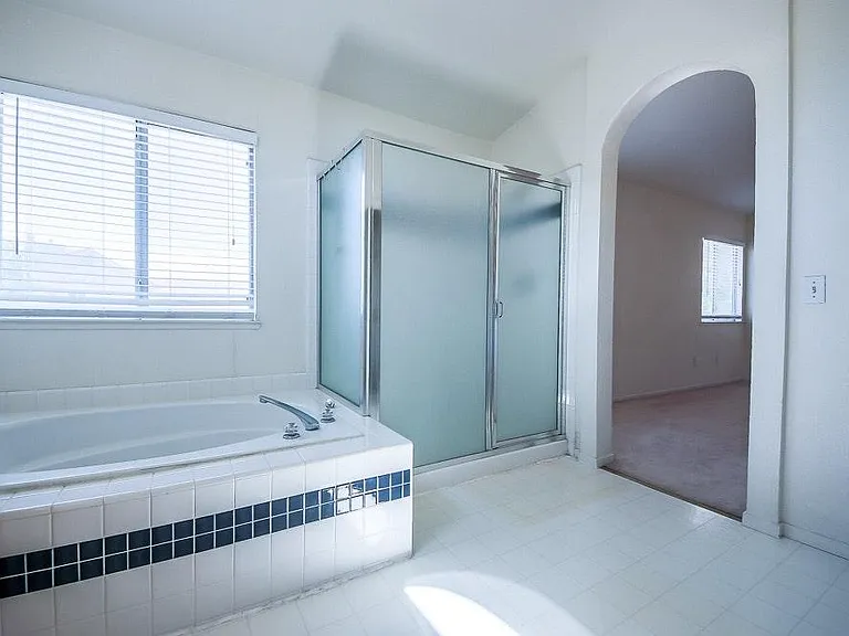 2193 Misquez Ln — Photo 17