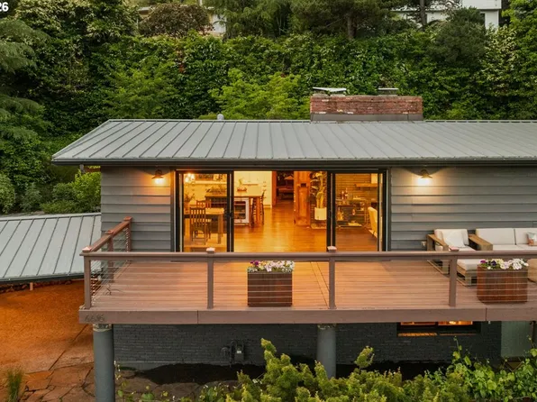 4416 SW Chesapeak Ave, Portland, OR 97239