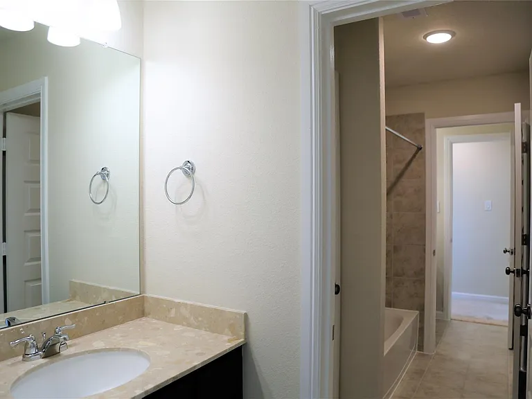 8139 Fairfield Manor Way — Photo 26