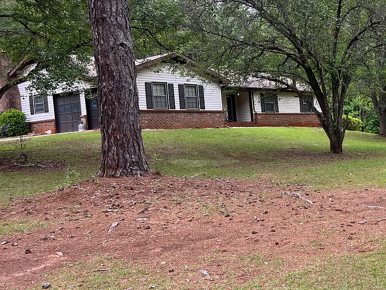265 Forest Lake Dr — Photo 1