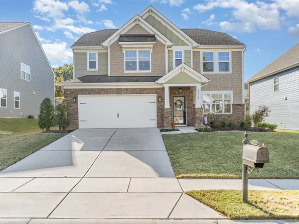 15115 Oleander Dr, Charlotte, NC 28278