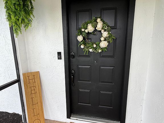 3rd image of 428 SW 33rd Ter Unit A