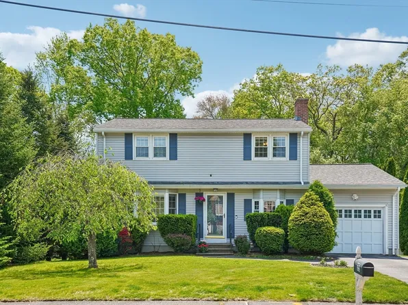 35 Westgate Rd, Framingham, MA 01701