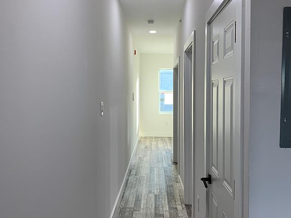 2nd image of 3425 Germantown Ave #D