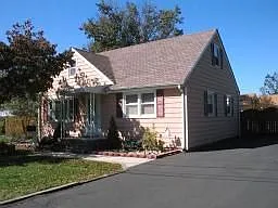 603 Lincoln Ave photo 1