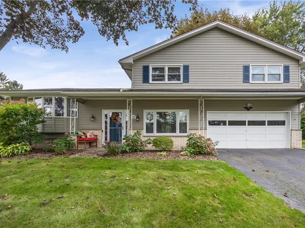 25 Kensington Ct, Rochester, NY 14612