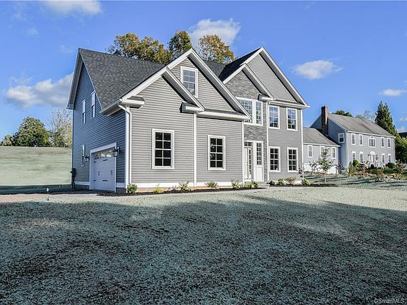 2nd image of 15 Lomartra Ln