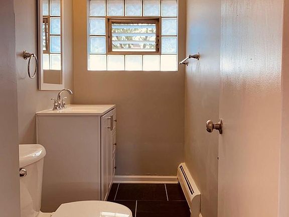 5th image of 2423 N 75th Ct APT 3