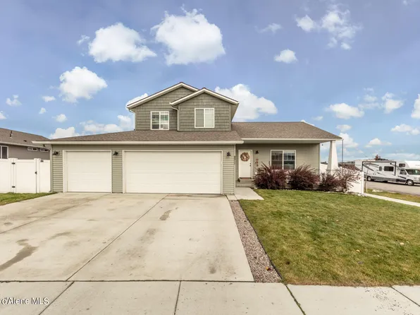 8911 N Scotsworth St, Post Falls, ID 83854