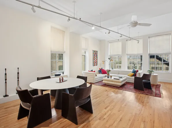 12 West 17th Street image 5 of 11