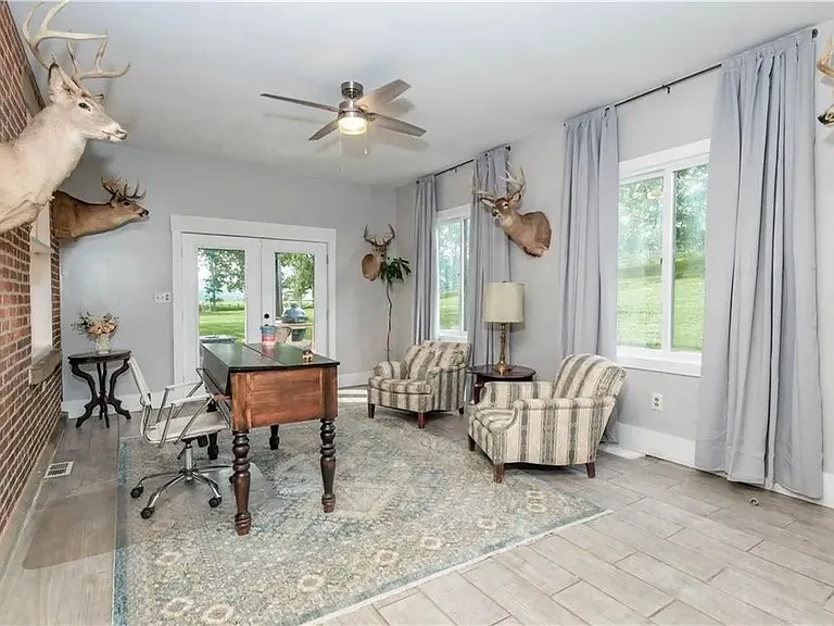 2318 Fleming Rd — Photo 11