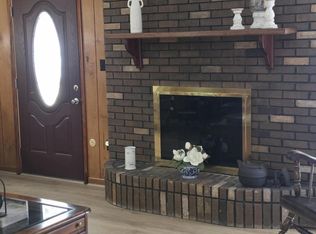 3687 Airport Rd, Crestview, FL 32539