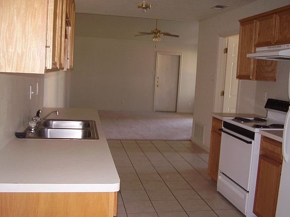 4th image of 201 Lydia Dr Unit A