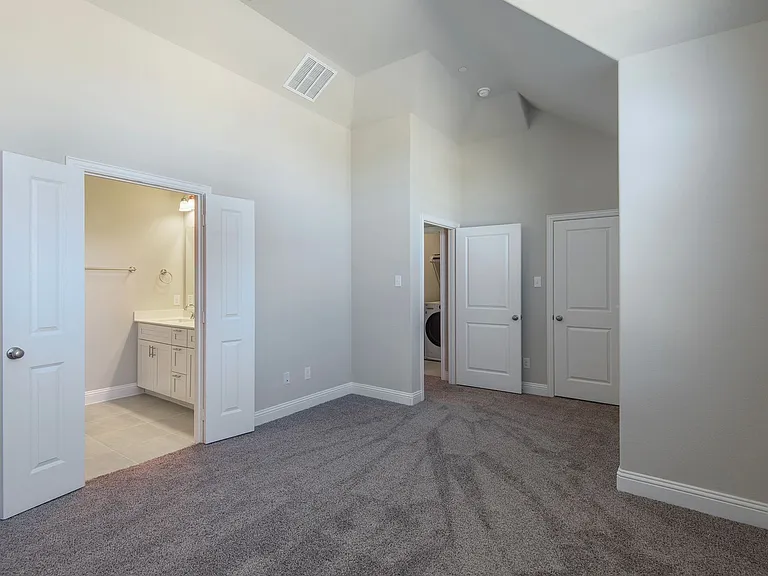 6298 Blythe Dr — Photo 14