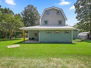 203 John Henry Lake Rd, Poplarville, MS 39470