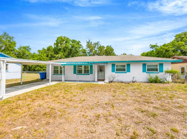 5840 Langston Dr, Tampa, FL 33619