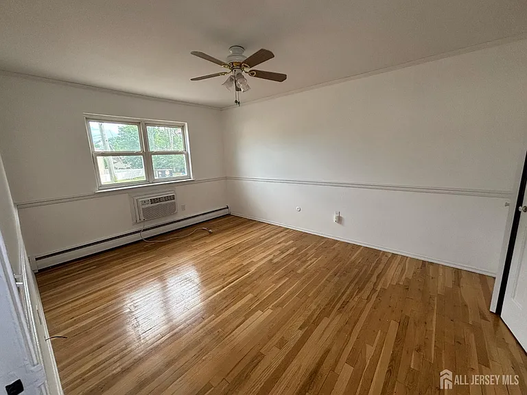 55-C0048 Gill Ln #48 — Photo 6