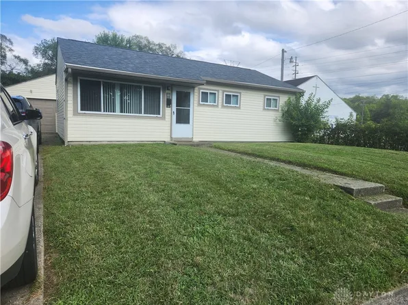 1300 Guenther Rd, Dayton, OH 45417