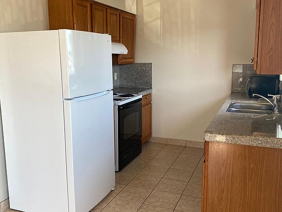 3rd image of 2844 Malabar Ave APT 4