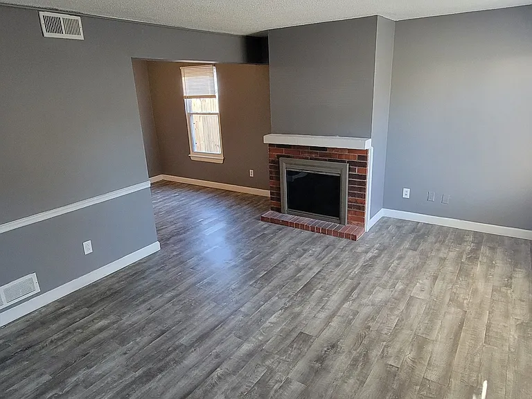 10009 NW Player Dr — Photo 7